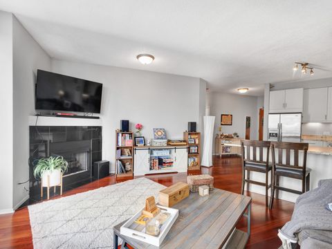 Tiny photo for 600 N Kingsbury Street #906, Chicago, IL 60654 (MLS # 12517310)