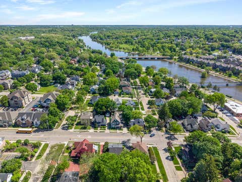 Tiny photo for 307 Illinois Avenue, St. Charles, IL 60174 (MLS # 12723698)