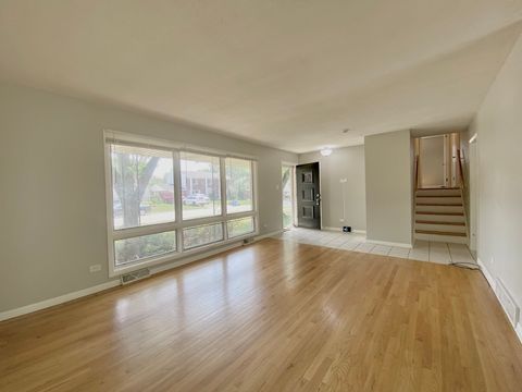 Tiny photo for 634 Lexington Drive, Chicago Heights, IL 60411 (MLS # 12427268)