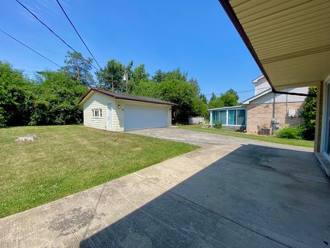 Tiny photo for 634 Lexington Drive, Chicago Heights, IL 60411 (MLS # 12427268)