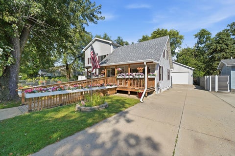 Photo of 416 Algonquin Street, Joliet, IL 60432 (MLS # 12752150)