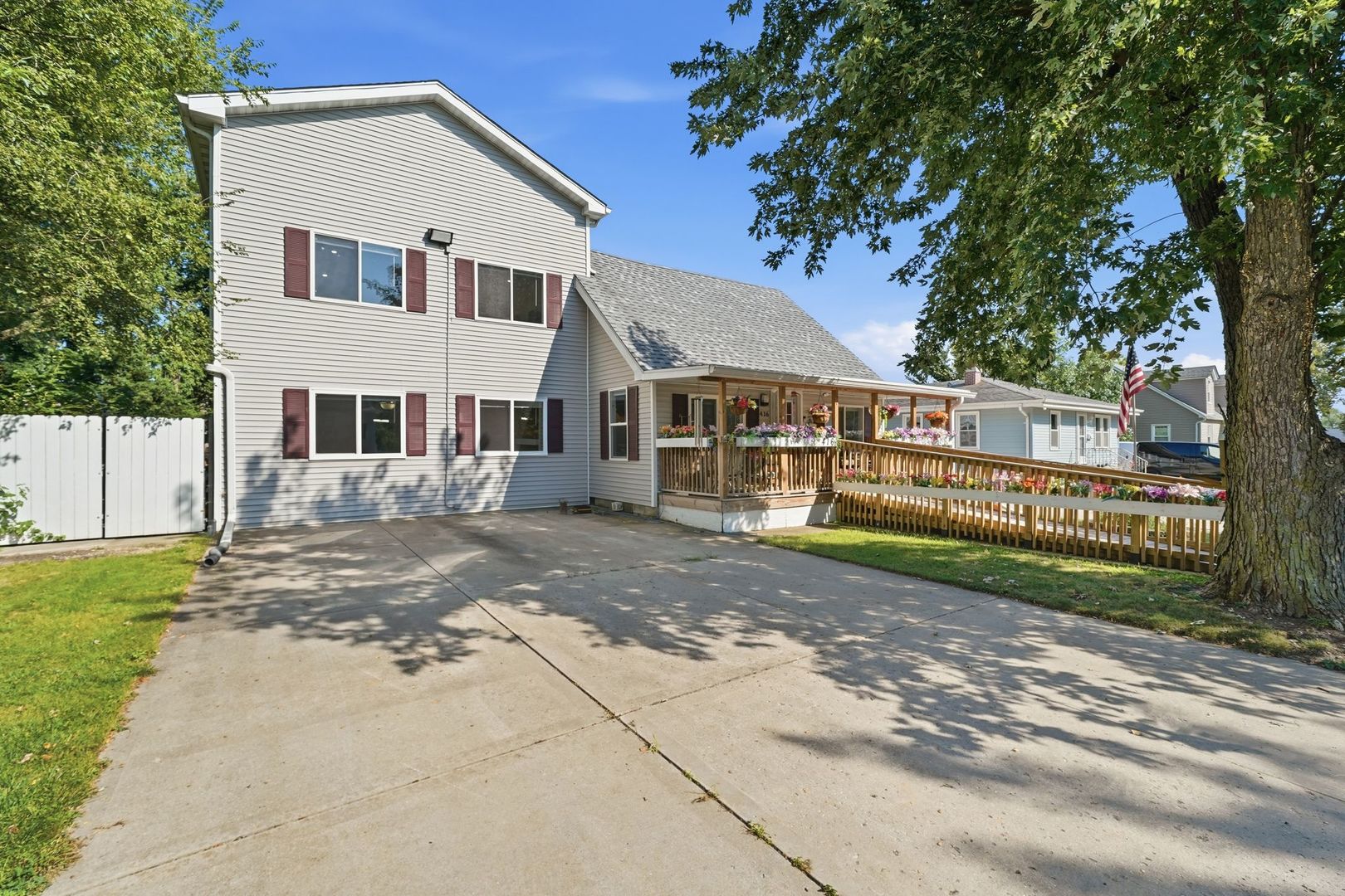 416 Algonquin Street