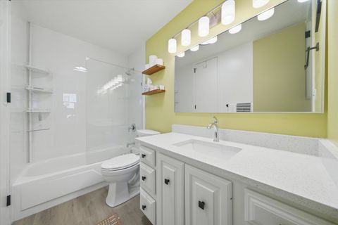 Tiny photo for 100 E Walton Street #35D, Chicago, IL 60611 (MLS # 12578728)