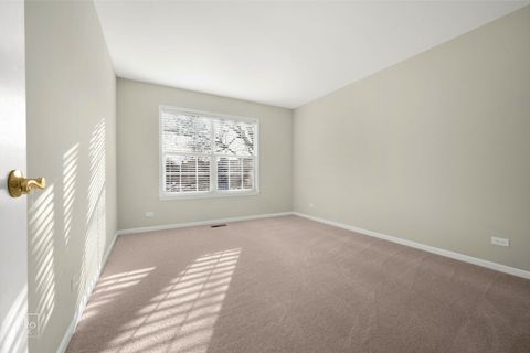 Tiny photo for 150 Fulbright Lane, Schaumburg, IL 60194 (MLS # 12539255)