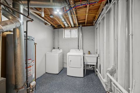 Tiny photo for 2501 E 34th Street Court, Davenport, IA 52807 (MLS # 12609131)