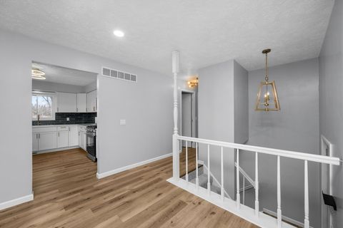 Tiny photo for 2501 E 34th Street Court, Davenport, IA 52807 (MLS # 12609131)