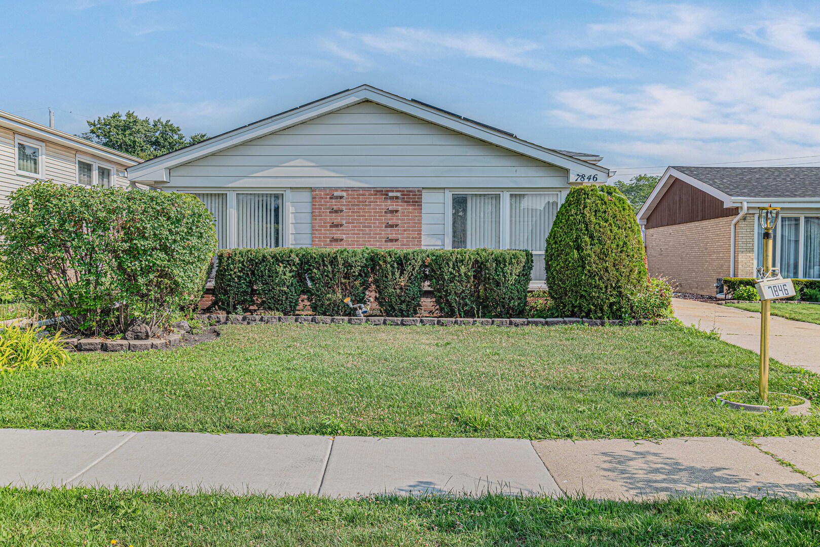 7846 Maple Street