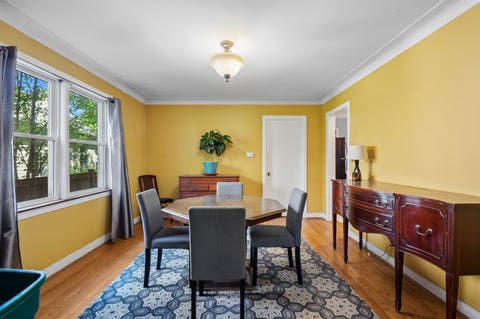 Tiny photo for 2904 W Fargo Avenue, Chicago, IL 60645 (MLS # 12729585)