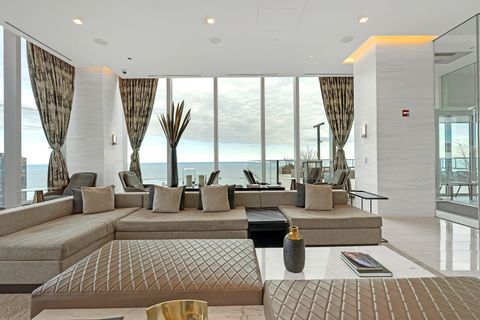 Tiny photo for 363 E Wacker Drive #1402, Chicago, IL 60601 (MLS # 12521117)