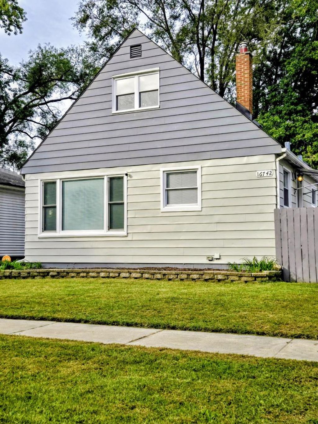 Photo for 16742 Crane Avenue, Hazel Crest, IL 60429 (MLS # 12494878)