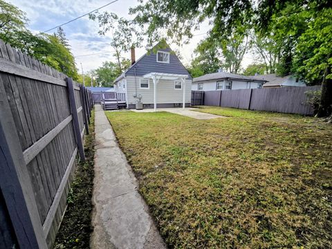 Tiny photo for 16742 Crane Avenue, Hazel Crest, IL 60429 (MLS # 12494878)