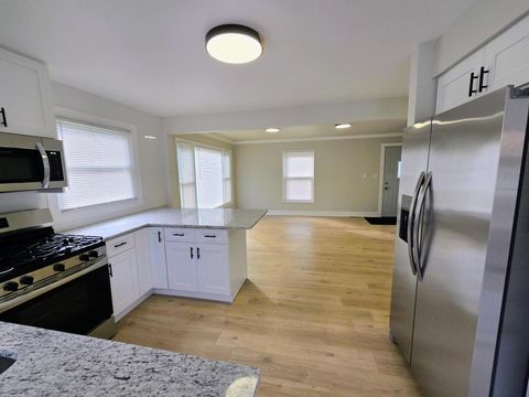 Tiny photo for 16742 Crane Avenue, Hazel Crest, IL 60429 (MLS # 12494878)