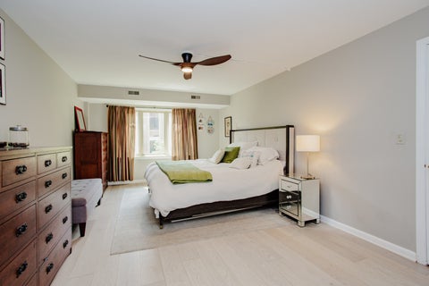 Tiny photo for 2420 W Talcott Road #211, Park Ridge, IL 60068 (MLS # 12655217)