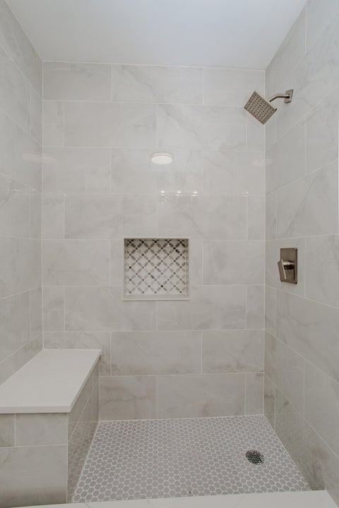 Tiny photo for 2420 W Talcott Road #211, Park Ridge, IL 60068 (MLS # 12655217)
