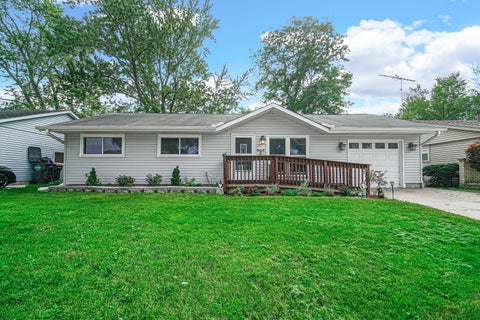 Photo of 741 Surrey Drive, Streamwood, IL 60107 (MLS # 12769977)