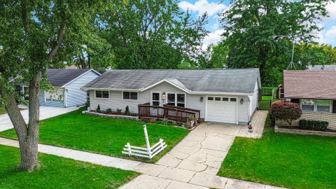 Tiny photo for 741 Surrey Drive, Streamwood, IL 60107 (MLS # 12769977)