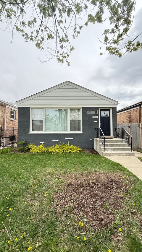 Photo of 4553 S LECLAIRE Avenue, Chicago, IL 60638 (MLS # 12623526)