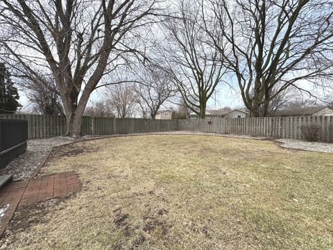 Tiny photo for 19 Old Farm N Court, Bradley, IL 60915 (MLS # 12583492)