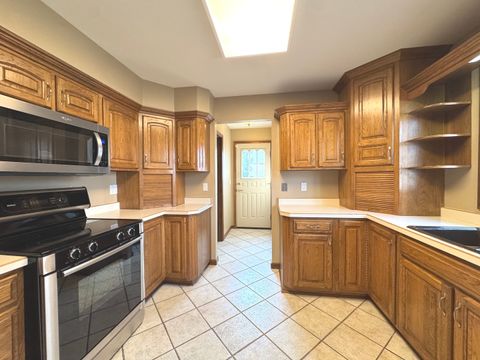 Tiny photo for 19 Old Farm N Court, Bradley, IL 60915 (MLS # 12583492)