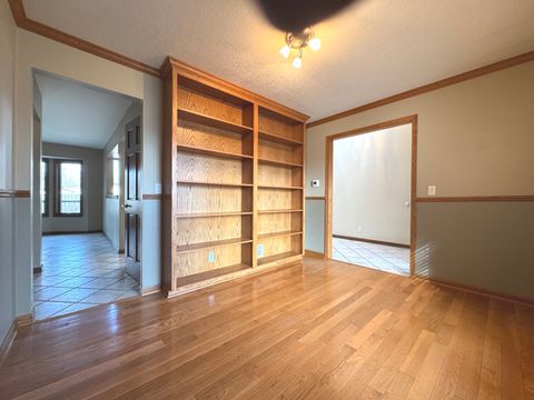 Tiny photo for 19 Old Farm N Court, Bradley, IL 60915 (MLS # 12583492)