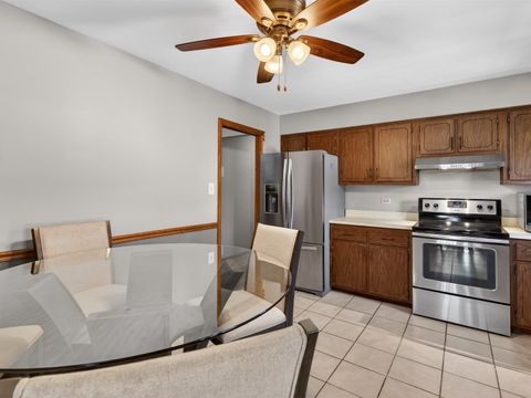 Tiny photo for 4242 Pinewood Lane, Matteson, IL 60443 (MLS # 12613520)