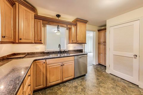 Tiny photo for 7339 S Park Avenue, Burr Ridge, IL 60527 (MLS # 12540487)