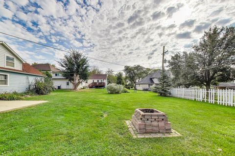 Tiny photo for 7339 S Park Avenue, Burr Ridge, IL 60527 (MLS # 12540487)