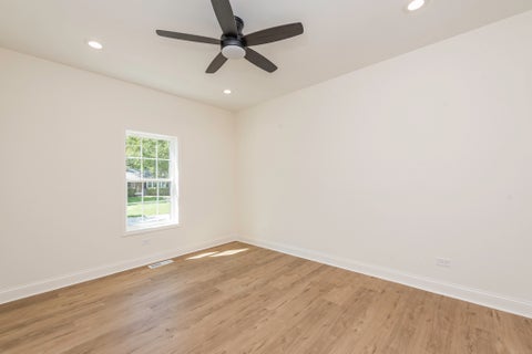 Tiny photo for 1521 Kenmore Avenue, Round Lake Beach, IL 60073 (MLS # 12754163)