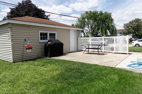 Tiny photo for 8732 S Keeler Avenue, Hometown, IL 60456 (MLS # 12687212)