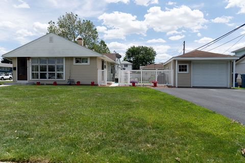 Photo of 8732 S Keeler Avenue, Hometown, IL 60456 (MLS # 12687212)