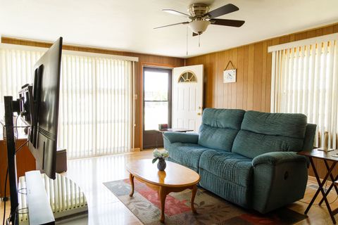 Tiny photo for 8732 S Keeler Avenue, Hometown, IL 60456 (MLS # 12687212)