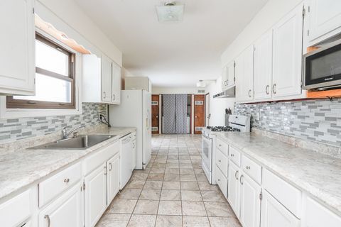 Tiny photo for 165 E Baker Street, Manteno, IL 60950 (MLS # 12531583)