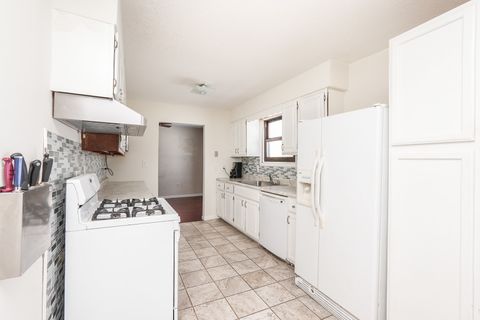 Tiny photo for 165 E Baker Street, Manteno, IL 60950 (MLS # 12531583)