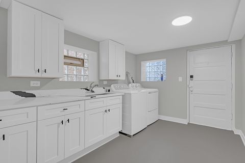 Tiny photo for 5448 N Lieb Avenue, Chicago, IL 60630 (MLS # 12508155)