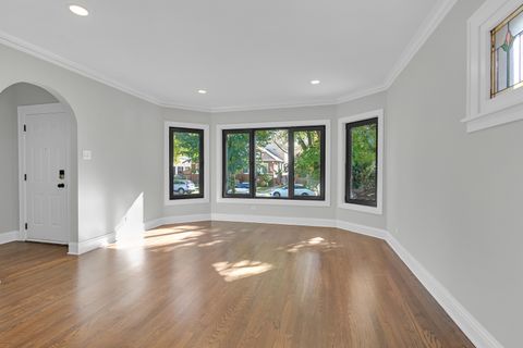 Tiny photo for 5448 N Lieb Avenue, Chicago, IL 60630 (MLS # 12508155)