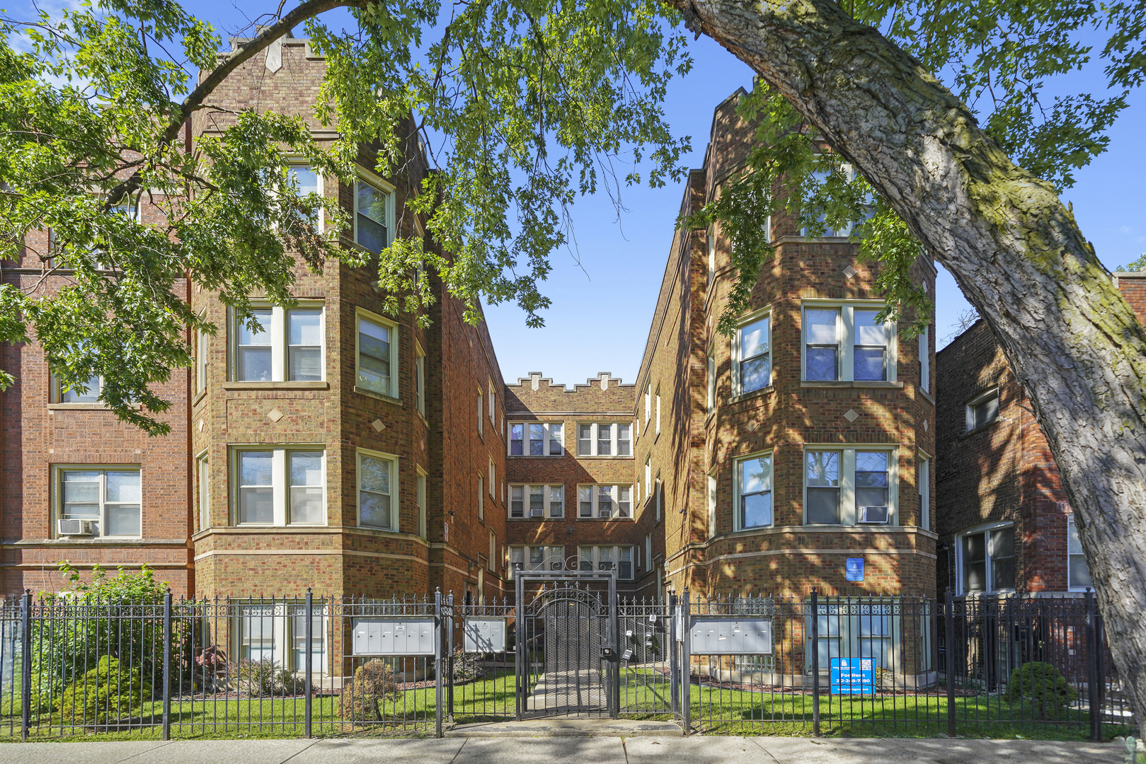 7150 S Cornell Avenue