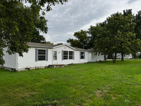 Tiny photo for 712 E Main Street, Cornell, IL 61319 (MLS # 12766969)