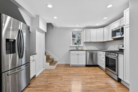 Tiny photo for 434 E Washington Street, West Chicago, IL 60185 (MLS # 12648127)