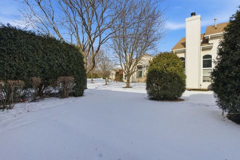 Tiny photo for 9334 Waterfall Glen Boulevard, Darien, IL 60561 (MLS # 12547608)