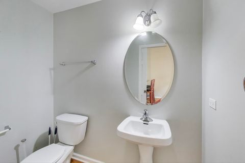 Tiny photo for 4926 S Drexel Boulevard #C, Chicago, IL 60615 (MLS # 12466977)