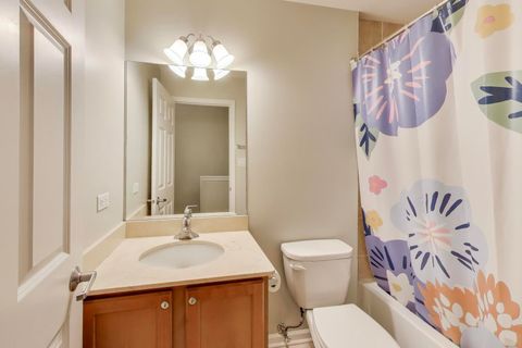 Tiny photo for 4926 S Drexel Boulevard #C, Chicago, IL 60615 (MLS # 12466977)