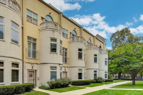 Tiny photo for 4926 S Drexel Boulevard #C, Chicago, IL 60615 (MLS # 12466977)