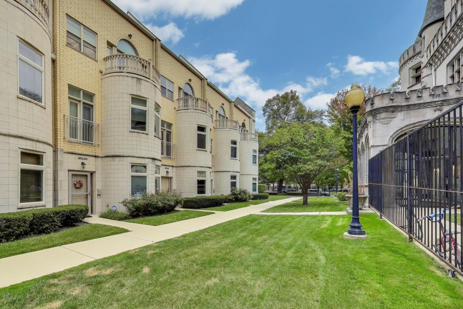 4926 S Drexel Boulevard C