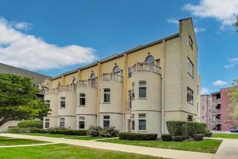Tiny photo for 4926 S Drexel Boulevard #C, Chicago, IL 60615 (MLS # 12466977)