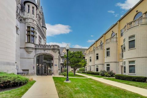 Tiny photo for 4926 S Drexel Boulevard #C, Chicago, IL 60615 (MLS # 12466977)