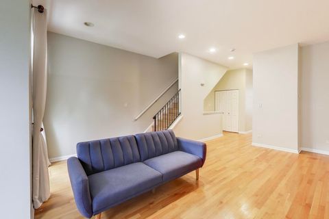 Tiny photo for 4926 S Drexel Boulevard #C, Chicago, IL 60615 (MLS # 12466977)