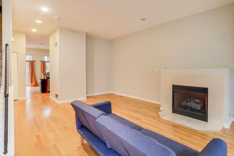 Tiny photo for 4926 S Drexel Boulevard #C, Chicago, IL 60615 (MLS # 12466977)