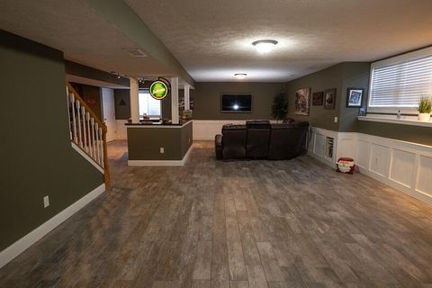 Tiny photo for 6 Knollbrook Court, Bloomington, IL 61705 (MLS # 12501390)