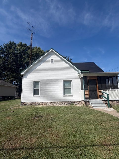 Tiny photo for 405 S State Street, Christopher, IL 62822 (MLS # 12754272)
