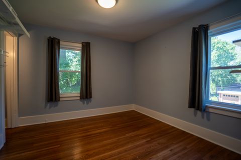 Tiny photo for 1117 E Olive Street, Bloomington, IL 61701 (MLS # 12683937)